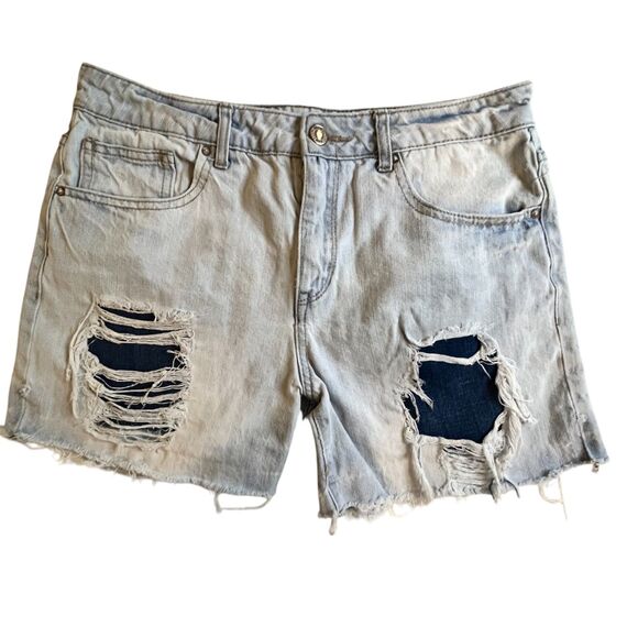 Forever 21 Jean Shorts Women 26 Blue High Rise Distressed Light Rinse Sz26 W30 - Picture 10 of 13